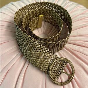 Woven Women’s Belt with Round Buckle - EUC
